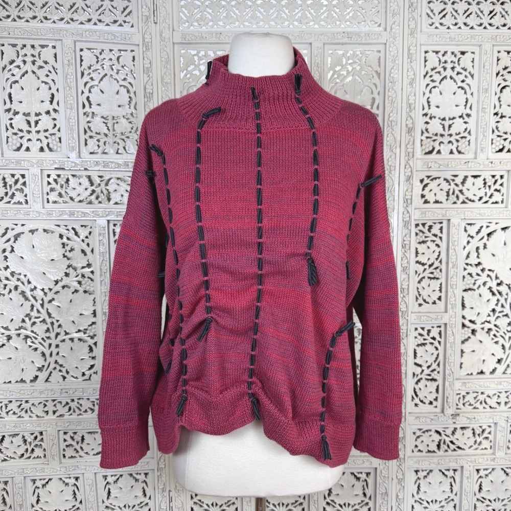 Red Thread Dale Sweater Sz Medium‎ Ruched Artsy Avant Garde Boho Funky